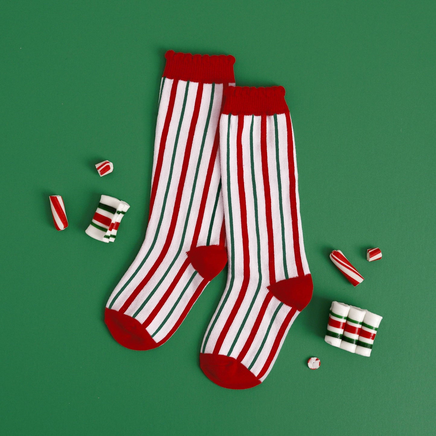 Candy Cane Striped Scalloped Knee High Socks: 1.5-3 YEARS